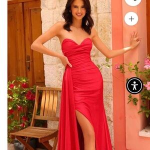 Amarra prom dress sz 00 red shimmery strapless gown  attachable optional straps